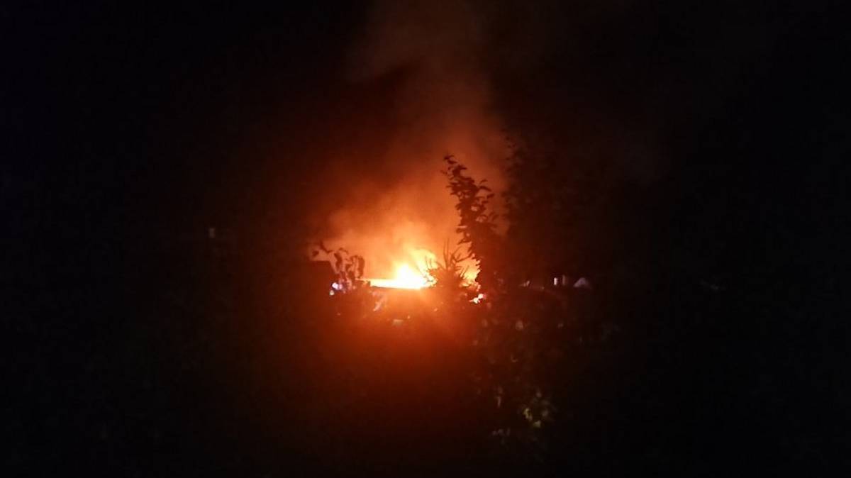 Zapalila se obiteljska kuća u Slavoniji: Preminuo muškarac