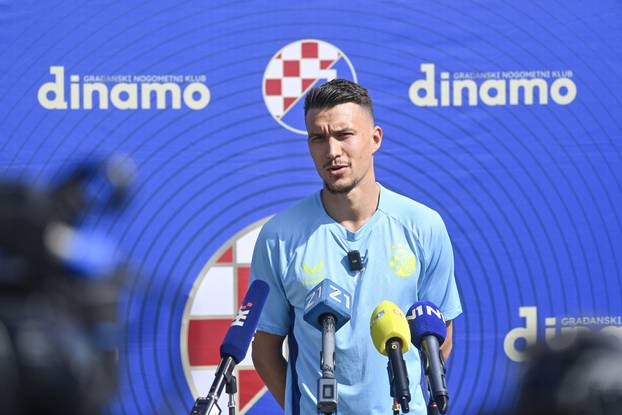 Zagreb: Media day i trening Dinama s novim trenerom 