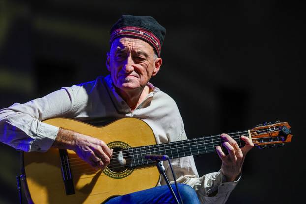 Pula: Vlatko Stefanovski I Miroslav Tadic odrzali su koncert u malom rimskom kazalistu