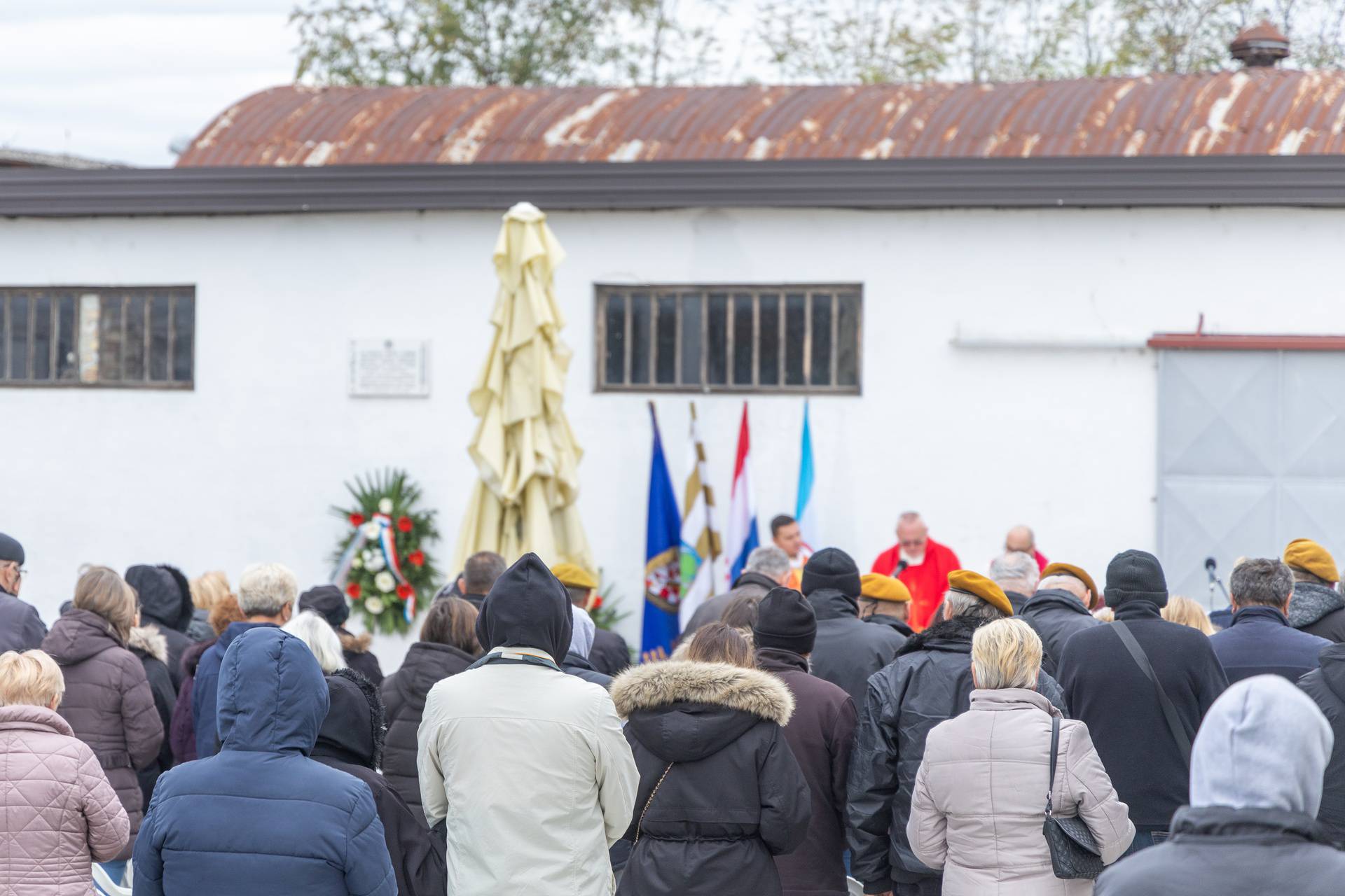 Vukovar: Odana počast žrtvama logora Velepromet