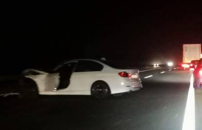 Prometna nesreća kod Zaboka: BMW-om se zabio u ogradu