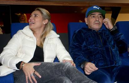 Maradona dobio Šukerov dres: 'Volim ga još iz dana u Sevilli'