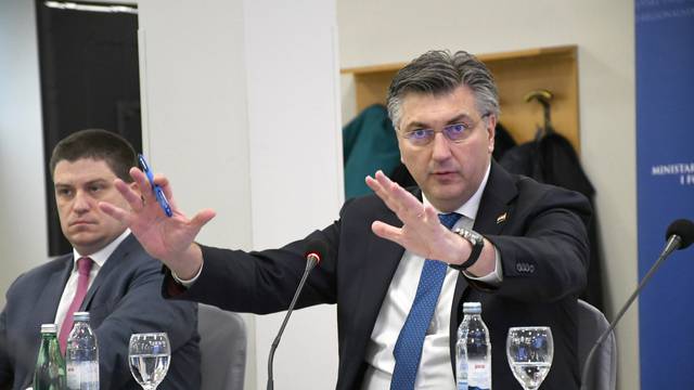 Plenković u Pitomači sudjelovao na 14. sjednici Savjeta za Slavoniju, Baranju i Srijem
