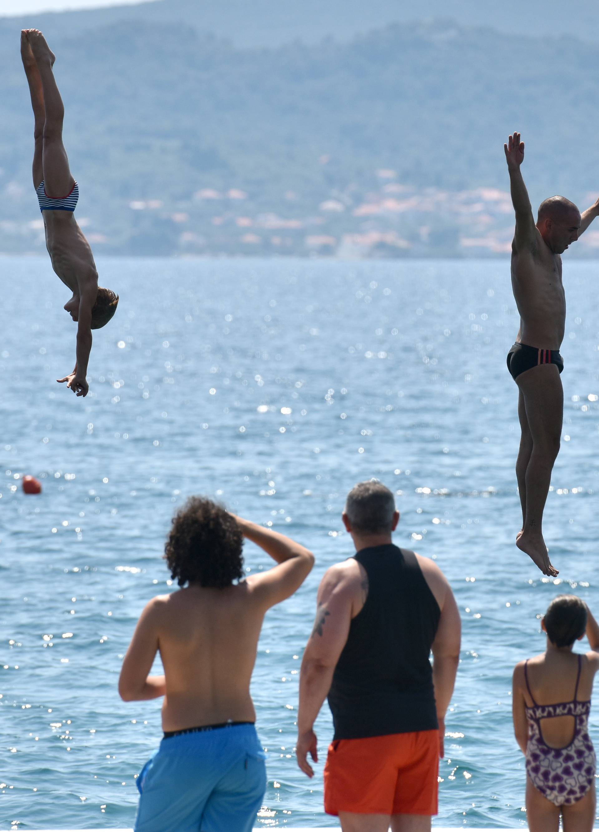 Suludo: Hrabri Zadranin skočio u more s visine od 16 metara