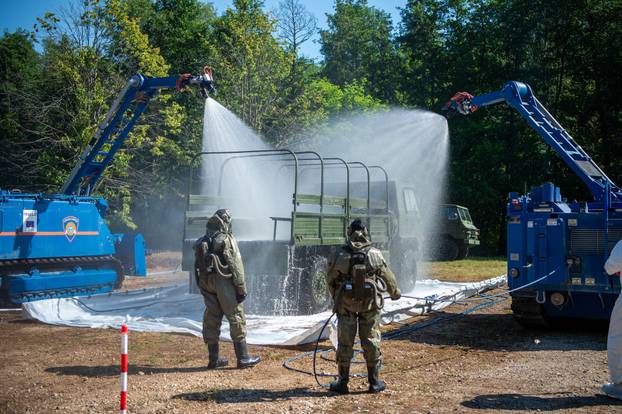 FOTO Hrvatska vojska pokazala snagu: Održana velika međunarodna vojna vježba