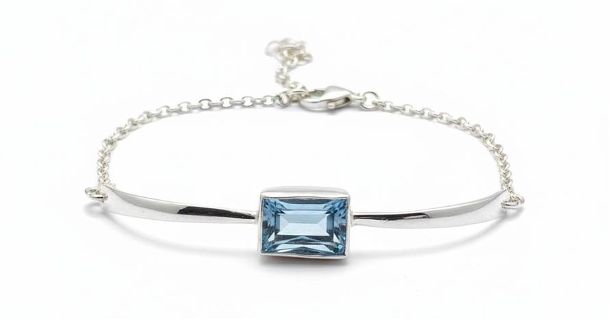 Srebrne narukvice koje će upotpuniti svaki stil