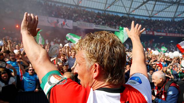 Football Soccer - Feyenoord Rotterdam v Heracles Almelo - Dutch Eredivisie