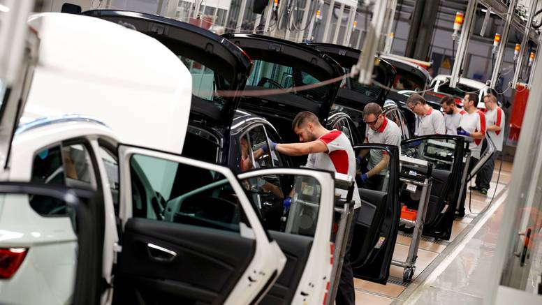 EU je spremna ukinuti carine na uvoz automobila iz SAD-a