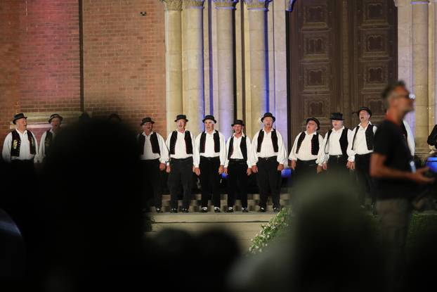 Svečano otvorenje 59. Đakovačkih vezova