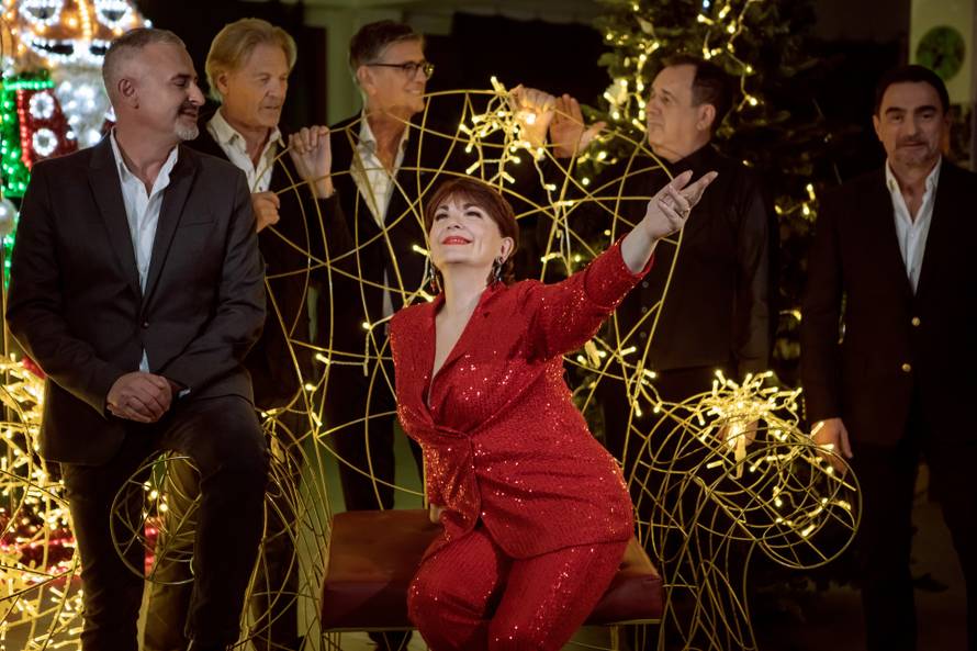 Rišpet okupio poznata imena i fanovima darovao novu pjesmu