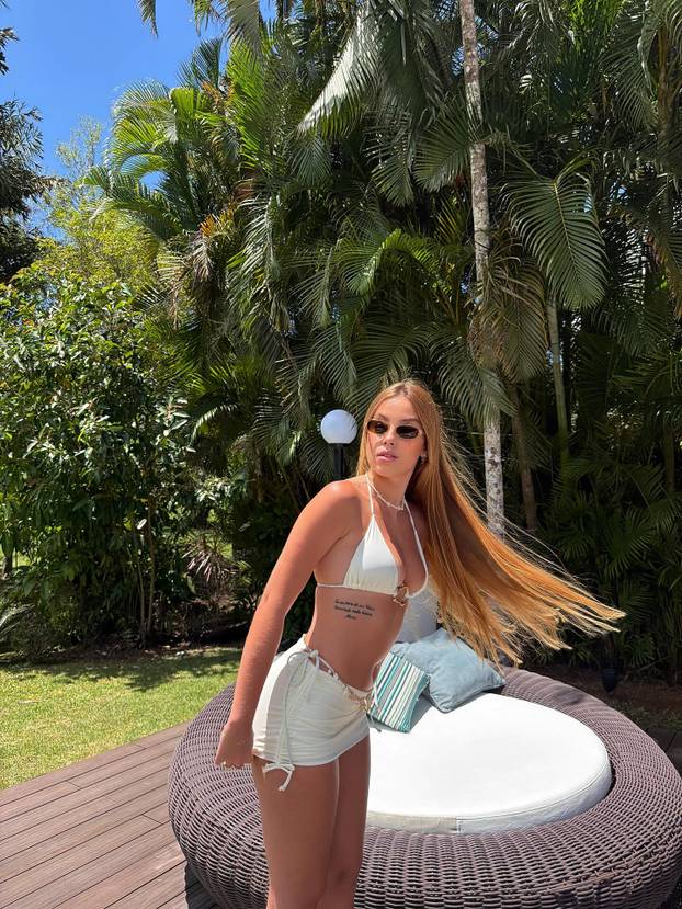 Alisha je prošlost. Zvijezda Brazila sad se spetljala s kćeri legende Arsenala. Tek joj je 19