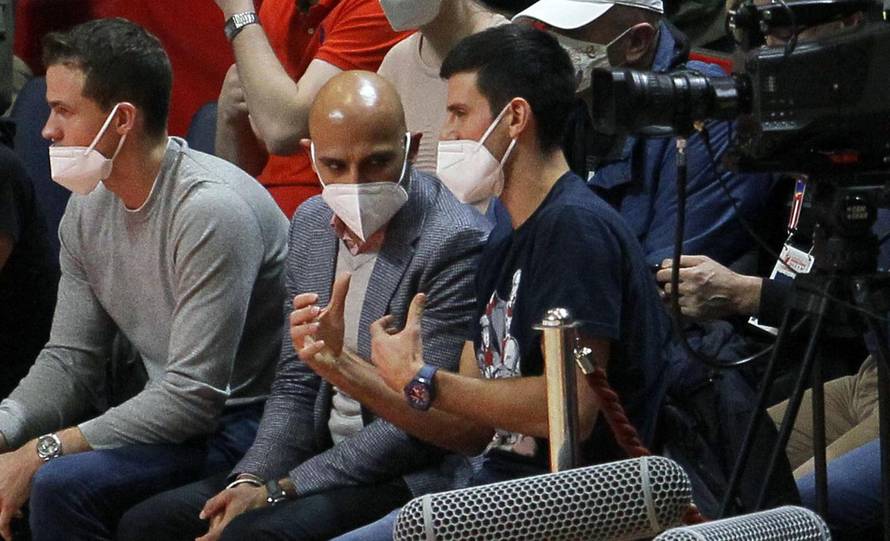 Beograd: Novak Đoković na košarkaškoj utakmici između Crvene Zvezde i Barcelona