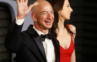 Amazonov šef troši milijarde: Svemir mora biti jeftiniji za sve