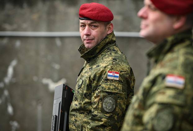 Zagreb: Dan otvorenih vrata Počasno-zaštitne bojne