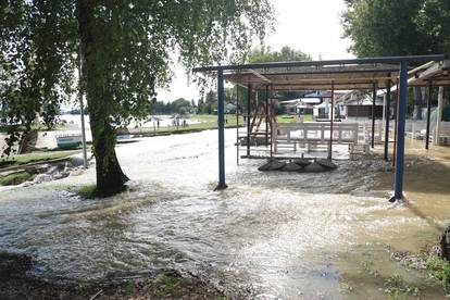 Jezero Šoderica uslijed poplave potpuno je uništeno