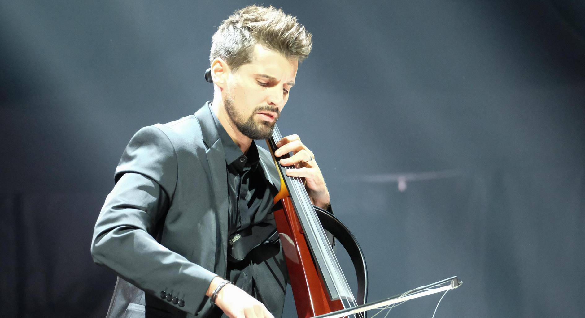 Music Concert - 2Cellos - World tour