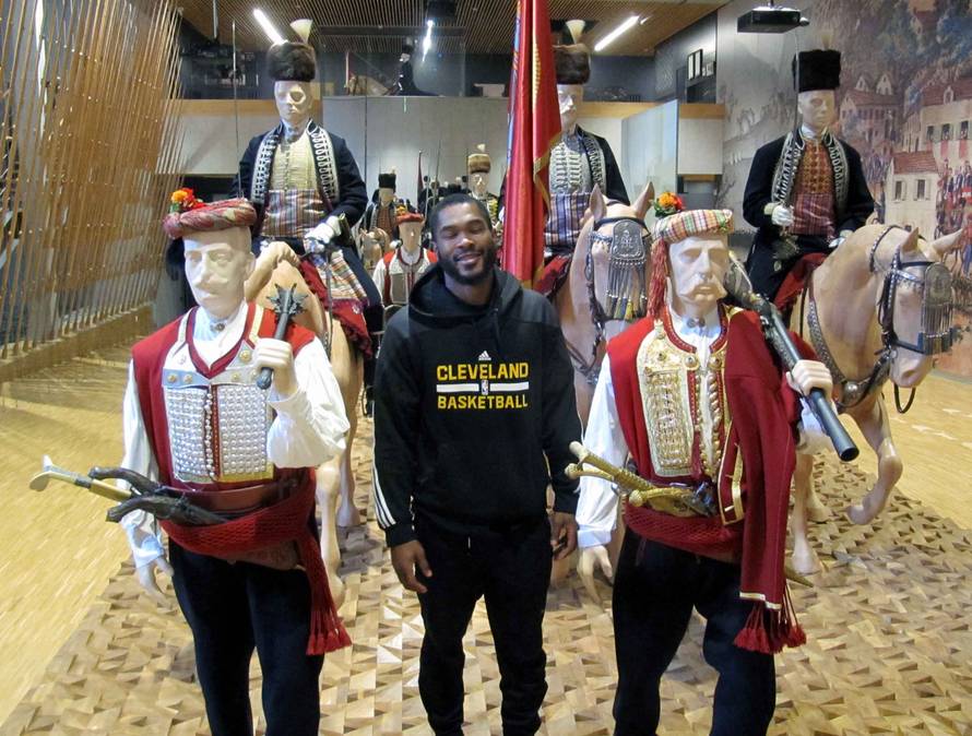 Amerikanca koji igra za Alkar teretili su za kocku i drogu...