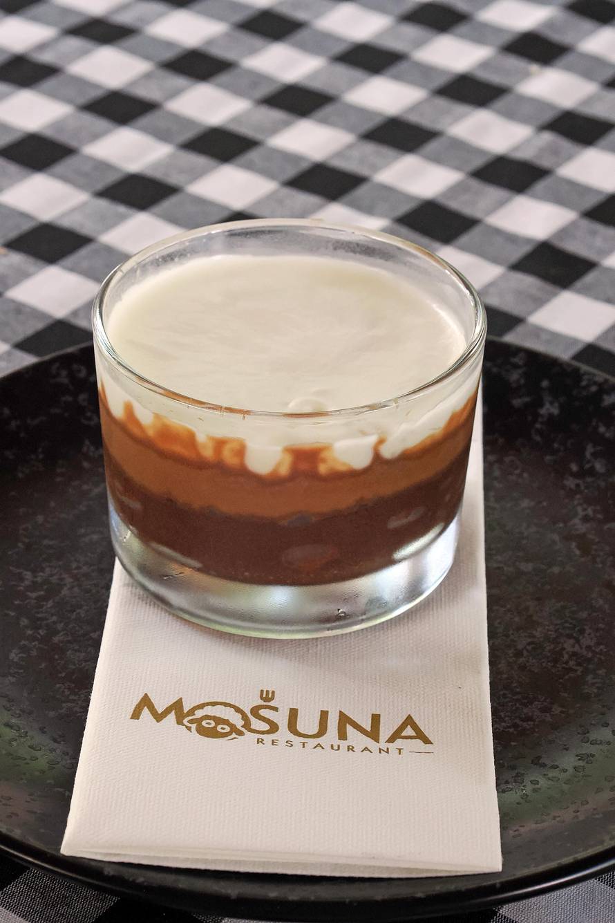 U Baškoj se uživa i ove jeseni