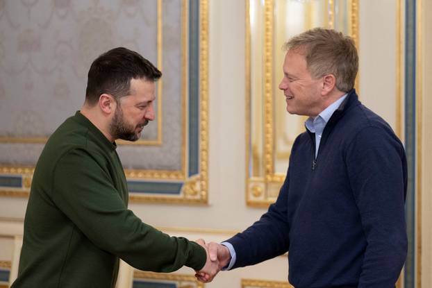 Ukraine's President Zelenskiy meets with British Defence Secretary Shapps in Kyiv