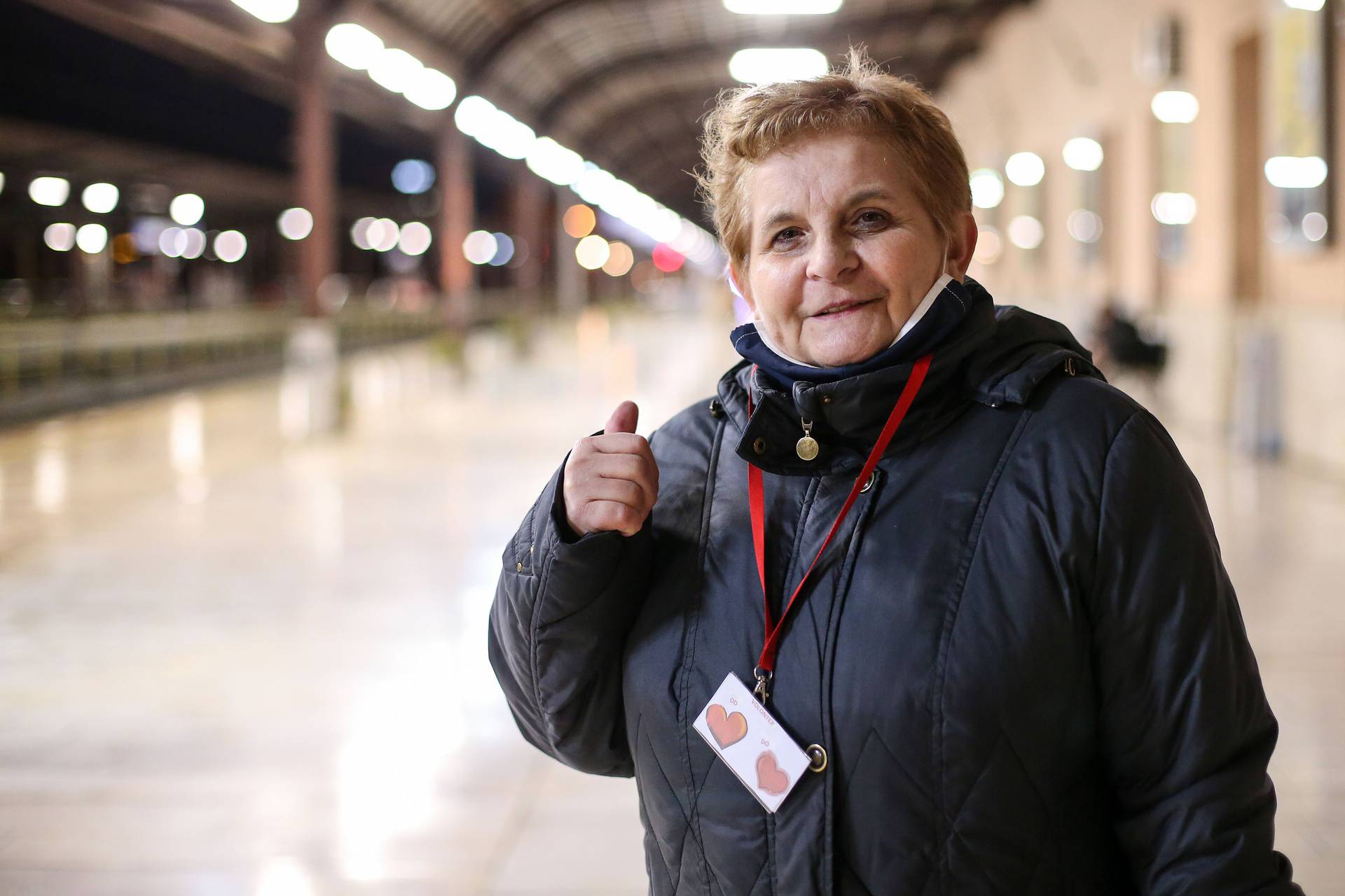 Zagreb: Volonterka Vesna Ribarić pomaže beskućnicima