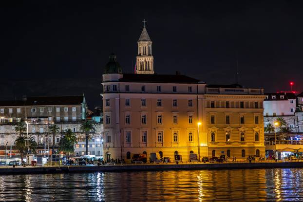 Split: Vatromet povodom proslave Sv Dujma, zaštitnika grada Splita