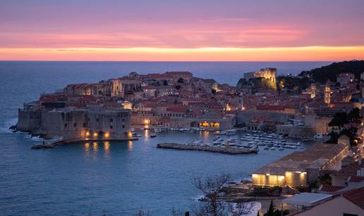 Zalasci sunca u Dubrovniku su apsolutna čarolija boja i prirode