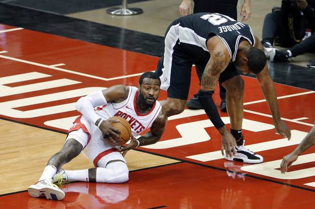 NBA: Preseason-San Antonio Spurs at Houston Rockets