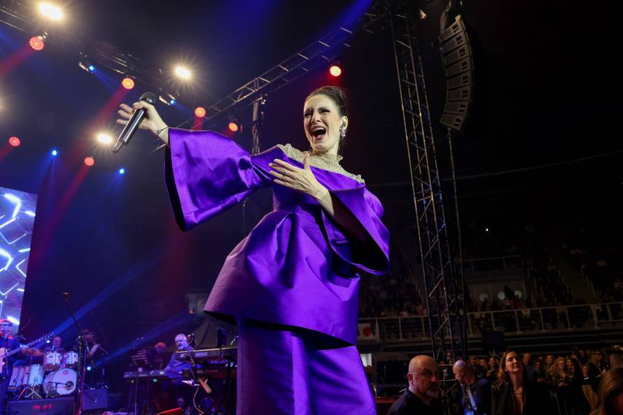 Zadar: Koncert Doris Dragović na Višnjiku