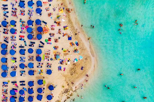 Iz godine u godinu smetaju vam gužve na plaži? Imamo rješenje za opuštajući godišnji odmor