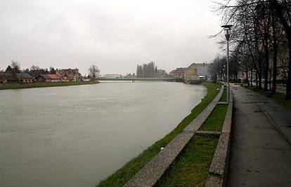 U ponoć stupaju na snagu mjere obrane od poplave 