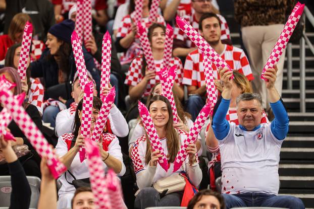 Zagreb: Navijači na utakmici Svjetskog rukometnog prvenstva između Egipta i Hrvatske