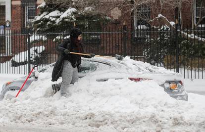Strava u SAD-u: Ubio susjede zbog svađe oko čišćenja snijega