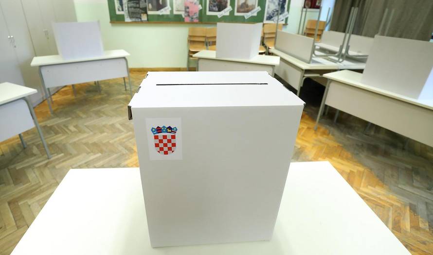 'Epidemiološke prilike određuju i pravila za promatrače'