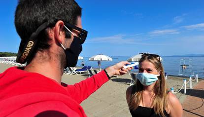 Ljudi se polako vraćaju na plažu u mjestu Punta Ala u Italiji: 'Oh, zaboravih koliko je ovdje lijepo'