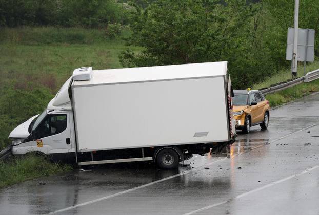 Dvije osobe poginule u prometnoj nesreći na zagrebačkoj obilaznici 
