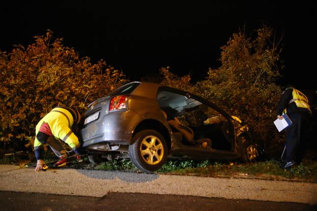 Split: Automobilom sletio s ceste i oÅ¡tetio parkirane automobile