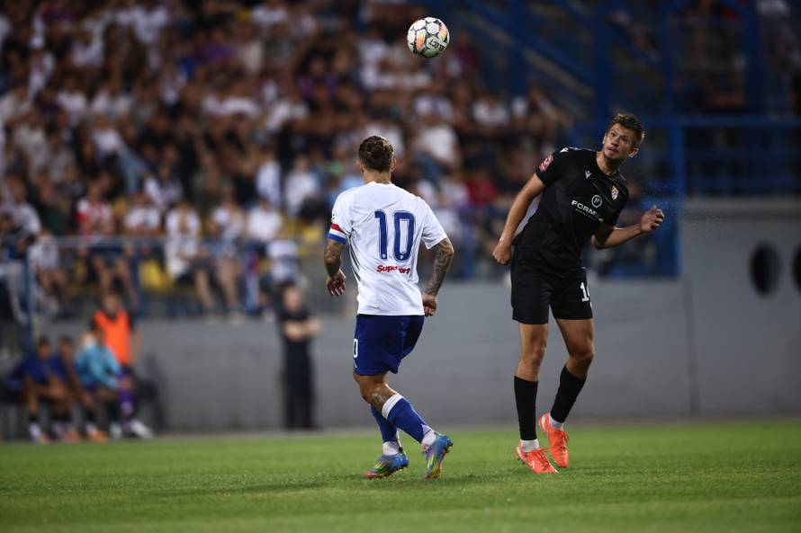 Posušje: Prijateljska utakmica Posušje - Hajduk u rasprodanom stadionu