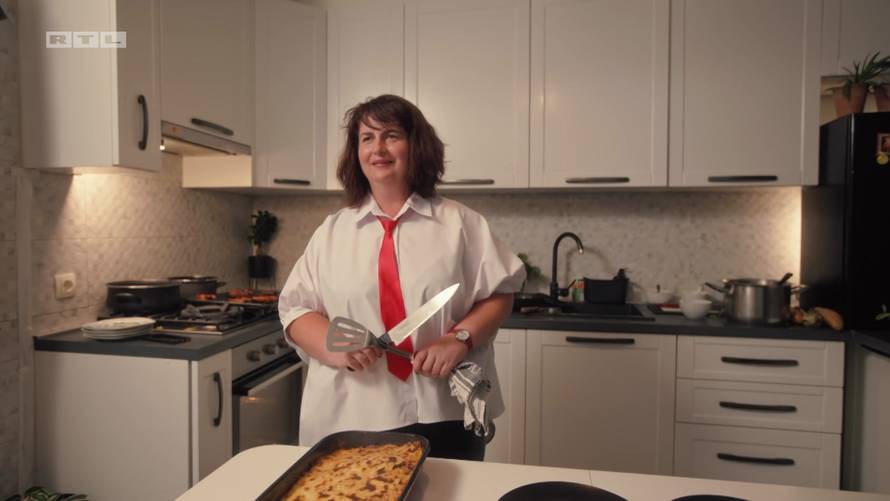 Strogi Franjo i kod Mande našao zamjerku, ona odbrusila: Svaku večer isto, a počistite tanjur...