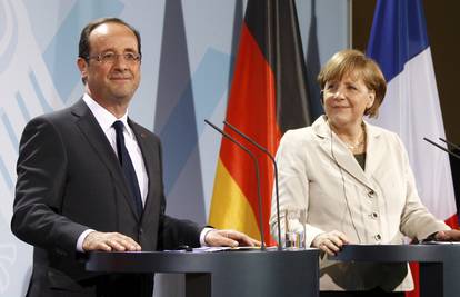 Merkel i Hollande su poručili Putinu: "Gađajte samo ISIL"