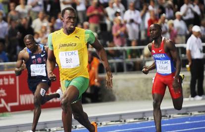 Ruši sve pred sobom: Bolt srušio rekord i na 200 m!