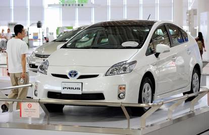 Nova Toyota Prius trebala bi kompaniju izvući iz krize
