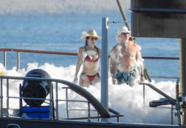 Jeff Bezos i Lauren Sanchez priredili raskošnu pjena-zabavu kod Cresa uoči vjenčanja u Veneciji