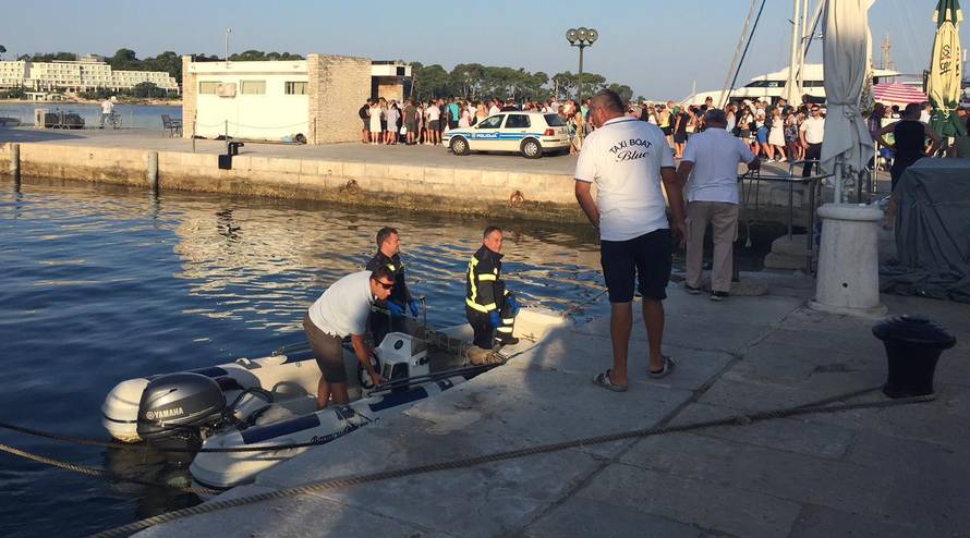 Stariji muškarac pao je s broda u porečkoj marini i umro