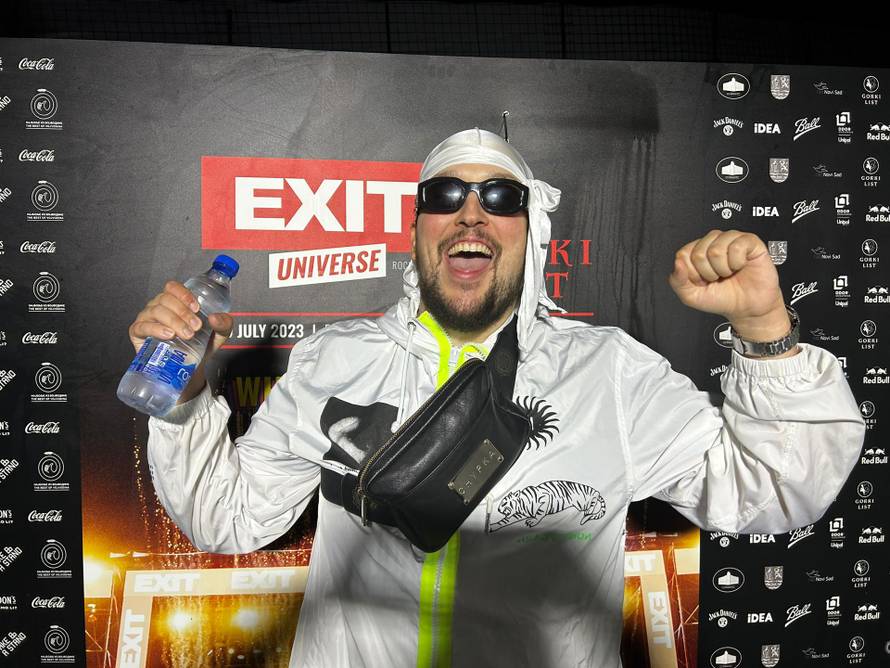 Hiljson nam otkriva zašto pjeva 'Leteće medvjediće': Doletjeli su mi u glavu, šokirala me reakcija