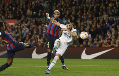 Real je s četiri komada razbio Barcu na Camp Nouu! Novi hat trick Benzeme, Modrić asistirao