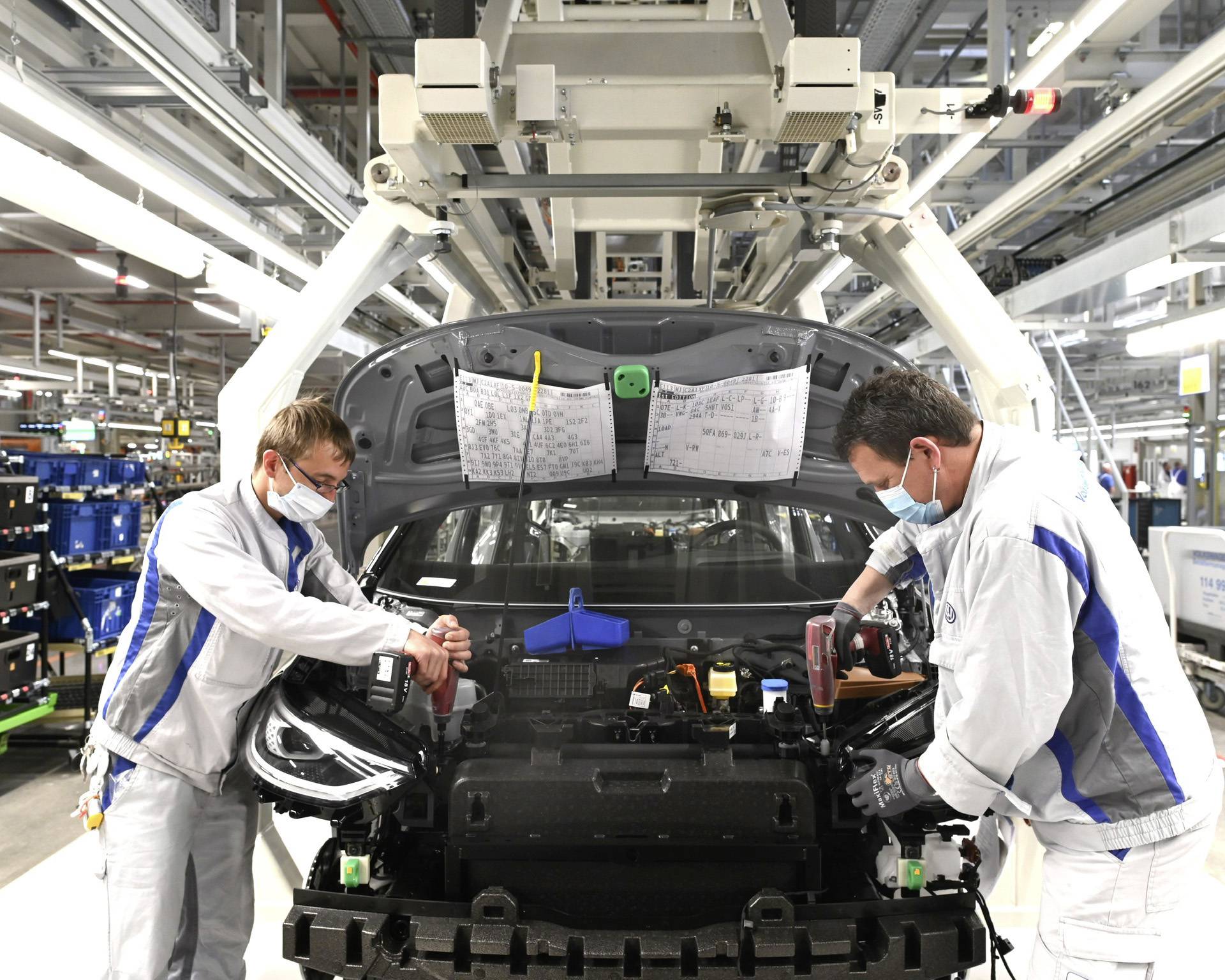 Zwickau vehicle plant resuming production of the ID.3 slowly and