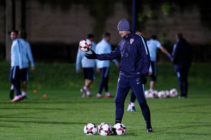 Kapetan-povratnik predvodio je trening, trojica na poštedi