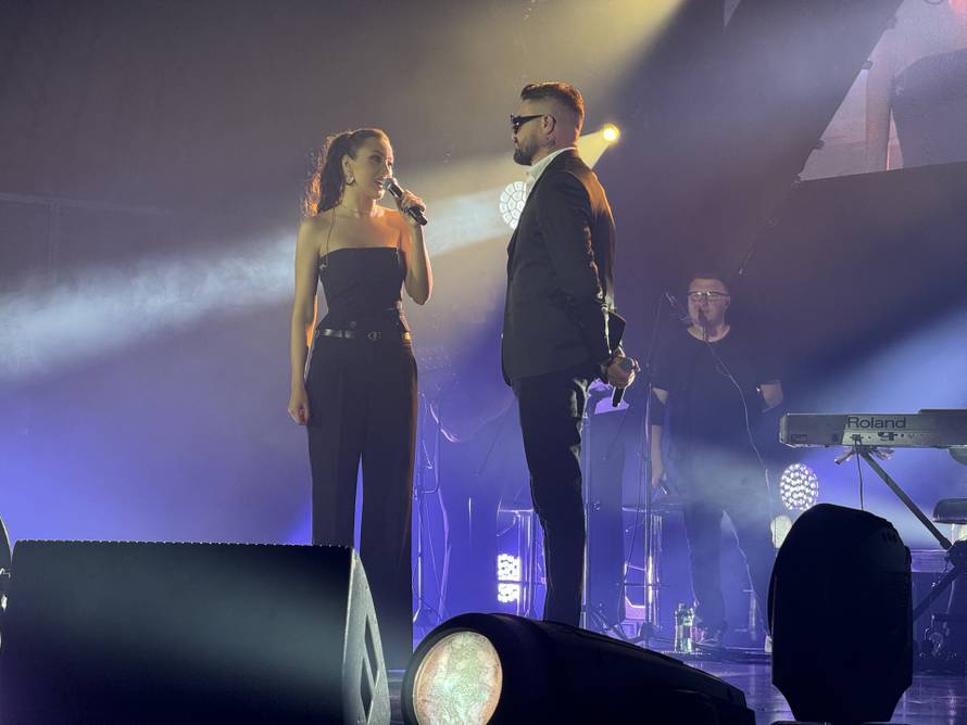 Aleksandra Prijović izvela je čak tri gosta na binu, za jednim svi 'poludjeli': 'Čovječe, što radiš...'