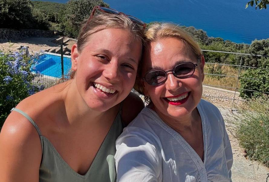 Vitomira Lončar pozirala s kćeri: 'Zadnji put zagrlih svoje dijete da je u 'jednom komadu'...'