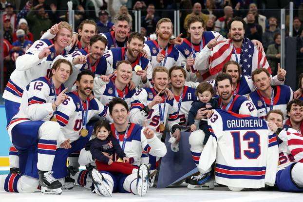 Ice Hockey - Men's Victory Ceremony
